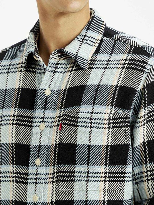 Levi's%20Checkered%20Relaxed%20Fit%20Plaid%20Shirt%20for%20Men%20(0002Z-0004)%20by%20Brandhouse%20Fashion%20-%20Image%205