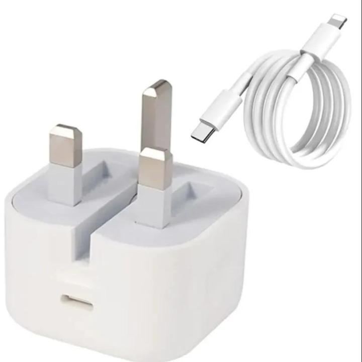 20w%20Usb-c%20To%20Lightning%20Three%20Pin%20Charger%20-%20Image%203