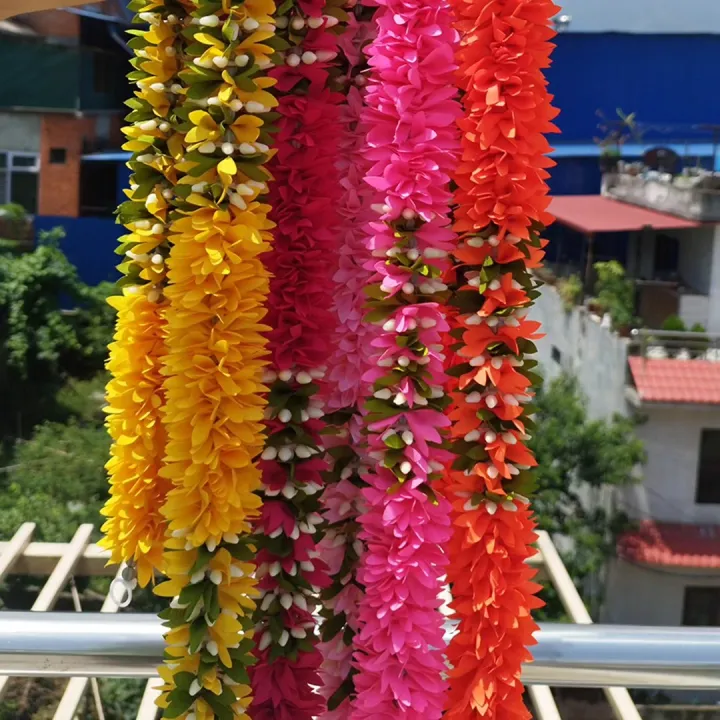 Soft%20Fabric%203.5%20Feet%20Long%20Decorative%20Flower%20Garland%20with%20Dual-Side%20Hooks%20%7C%20Washable,%20Multi-Colored%20Decoration%20-%20Image%205