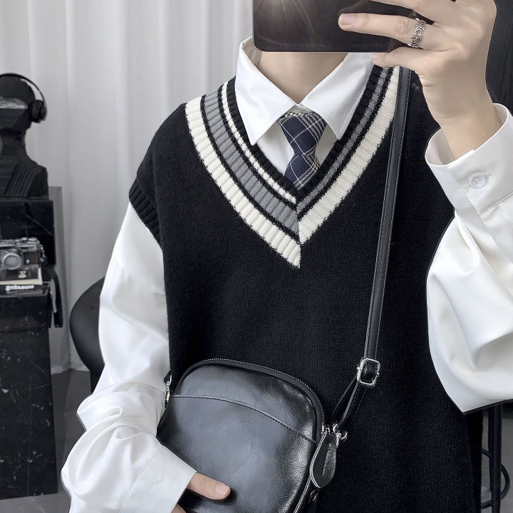 Knitted%20Vest%20Men's%20Spring%20and%20Autumn%20Korean-style%20Trendy%20V-neck%20Sweater%20Vest%20Outer%20Wear%20ins%20Hong%20Kong%20Style%20College%20Loose%20Lazy%20Jacket%20-%20Image%203