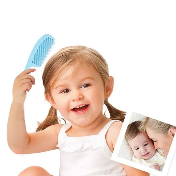 Mumlove%20Cartoon%20Baby%20Comb%20Set%20-%20Soft%20Toddler%20Hairbrush%20and%20Comb,%20Head%20Massager%20for%20Newborns%20-%20Image%204