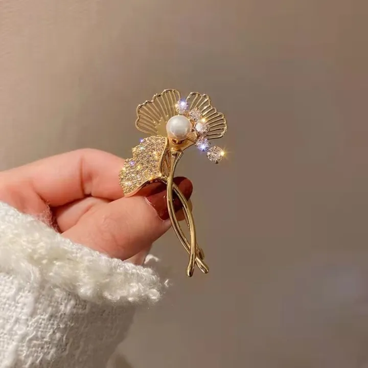 Fashion%20Tulip%20Flower%20Brooch%20Golden%20Pearl%20Jewelry%20Elegant%20Design%20Luxury%20Clothing%20Accessories%20Men%20Women%20-%20Image%205