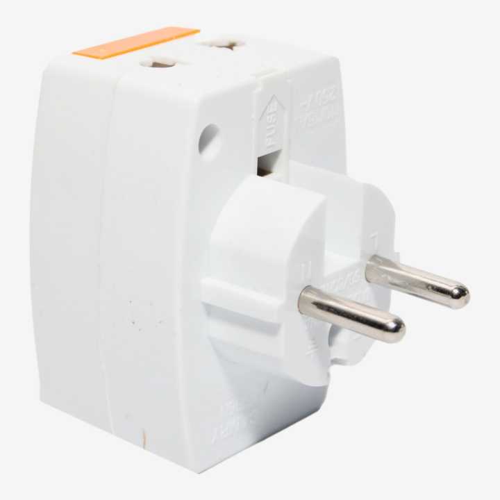 Universal%20Multi%20plug%20Adaptor%2010A/250V%20-%20Image%203