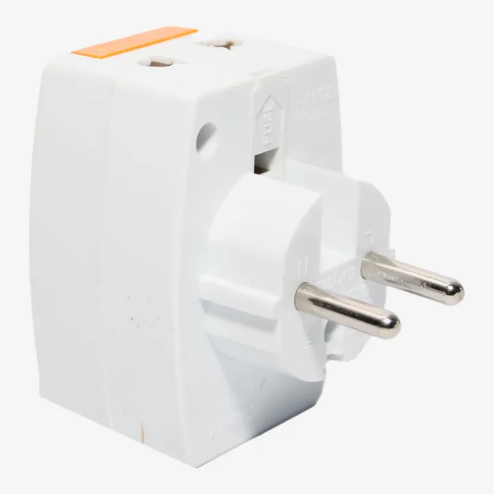 Universal%20Multi%20plug%20Adaptor%2010A/250V%20-%20Image%203