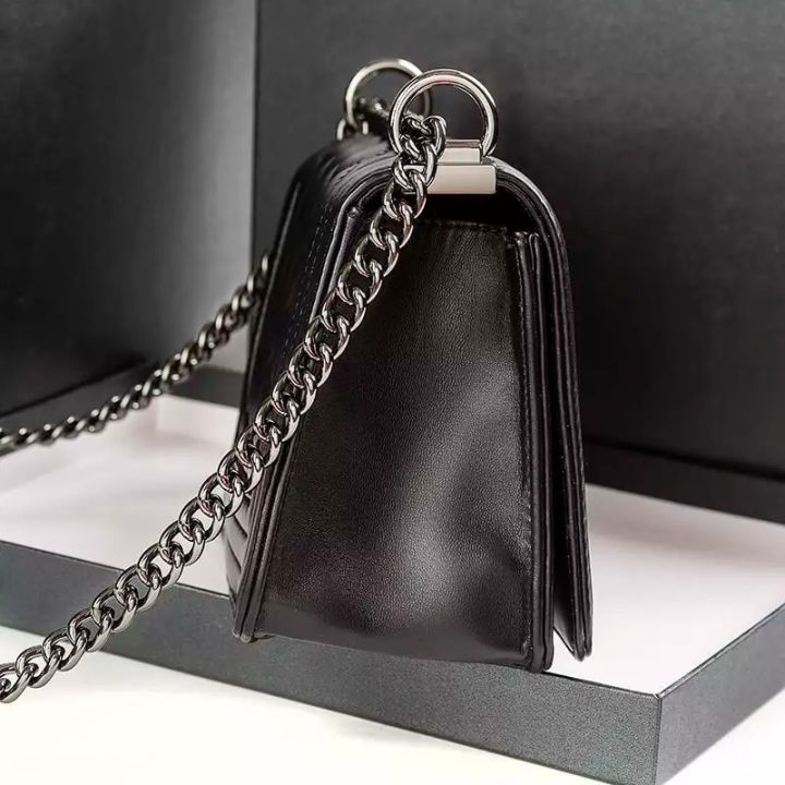 Pu%20Leather%20Ladies%20Small%20Shoulder%20Bag%20New%20Designed%20Crossbody%20Bag%20Trendy%20Girls%20Bag%20-%20Image%203