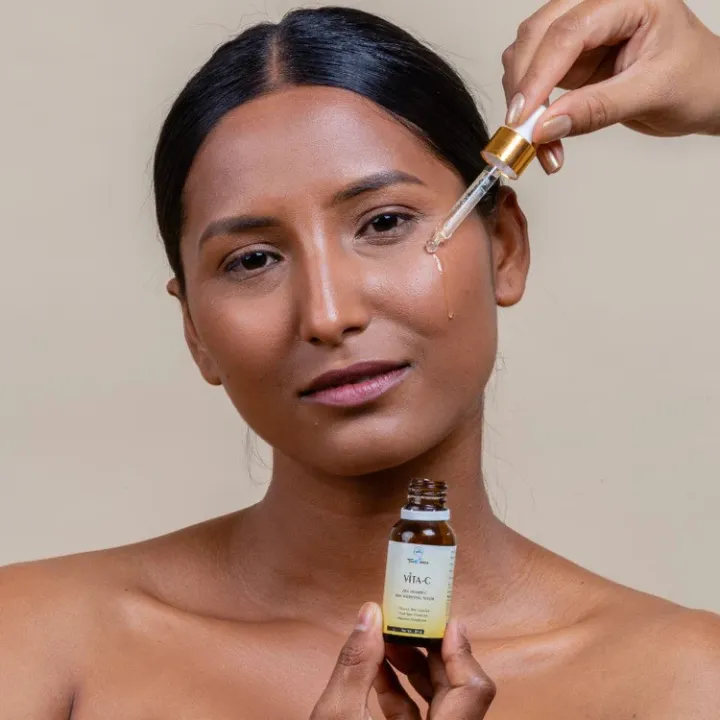 TRUE%20DERMA%20VITA-C%20%7C%20Vitamin%20C%20Serum%20%7C%20Face%20Serum%20-%20Image%202