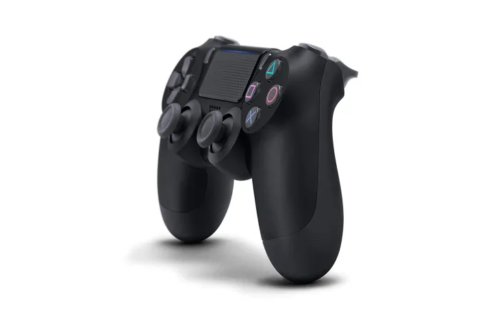 Wireless%20Controller%20for%20PlayStation%204%20&%20PC%20(Black)%20-%20Image%205
