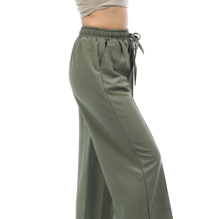 Green%20Color%20Cotton%20Plain%20Elastic%20Waist%20With%20Drawstring%20Side%20Pocket%20Design%20Palazzo%20For%20Women%20-%20Image%204