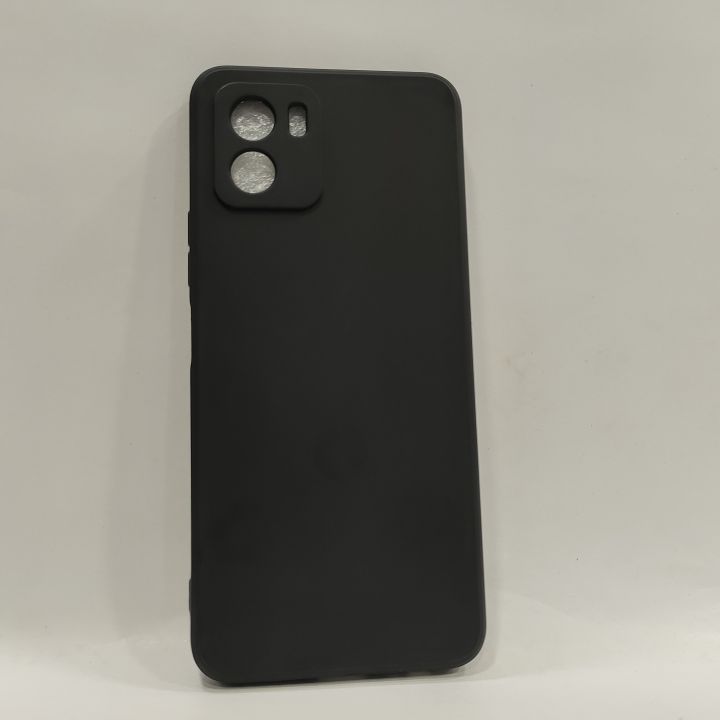 Vivo%20Y15s%20/%20Vivo%20Y15a%20/%20Vivo%20Y01%20(Same%20Size)%20Silicone%20Soft%20Cover%20Case%20-Microfiber%20Inside%20-%20Image%204