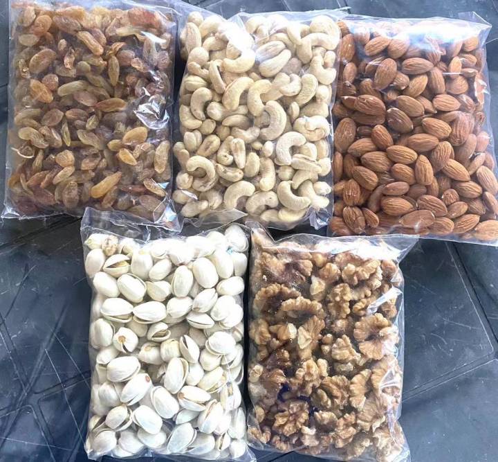 Combo -Kaju 500 Gm Pista 500 Gm Badam 500 Gm Kismis 500 gm Okhar Gudi 500 Gm Packet