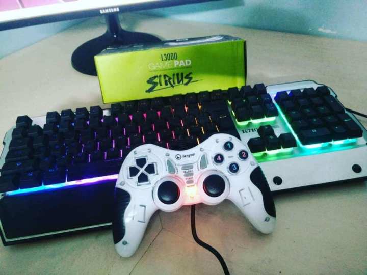 Lanjue%20L3000%20Sirius%20Usb%20Joystick%20Gamepad%20Controller%20For%20Pc%20And%20Laptop%20-%20Image%203
