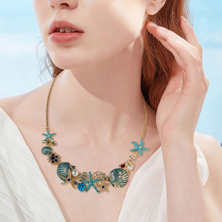 Calista%20Beach%20Style%20Shell%20Necklace%20Exquisite%20Ocean%20Theme%20Women's%20Necklace%20with%20Starfish%20Coral%20Shell%20Faux%20Pearl%20Rhinestone%20Decor%20for%20Vacation%20-%20Image%205