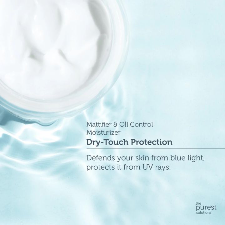 The%20Purest%20Solutions%20Matte%20Finish%20Sunscreen%20for%20Oily%20Skin%2050+%20SPF%20Dry%20Touch%20Protection%20-%20Mattifying%20&%20Oil%20Control%20Moisturizer%20-%2050ml%20-%20Image%204