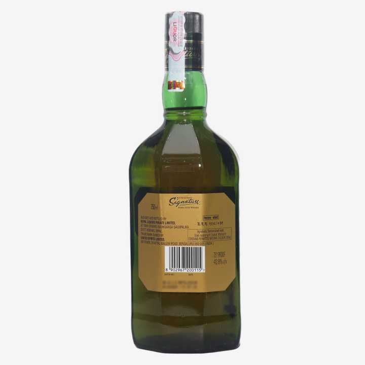 Signature%20%20Green%20Whisky%20750%20Ml%20-%20Image%203