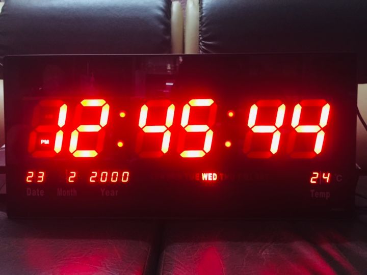 LED%20Digital%20Calendar%20JH3615%20Digital%20LED%20Wall%20Clock,%20Length%2036%20cm%20with%20Calendar%20and%20Temperature%20Display%20-%20Image%207