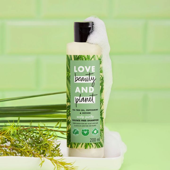 Love%20Beauty%20&%20Planet%20Tea%20Tree,%20Peppermint%20and%20Vetiver%20Sulfate%20Free%20Purifying%20Shampoo%20-%20200ml%20-%20Image%202