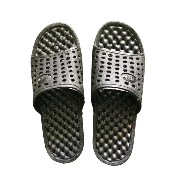 Unisex%20Anti%20Slippery%20Bathroom%20Slippers%20For%20Men%20And%20Women%20%7C%20PVC%20Material%20Solid%20Non%20Slippery%20Indoor%20Unisex%20Slipper%20-%20Image%205