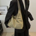 Large Capacity Tote Bag Fashionable Underarm Bag Shoulder Bag Cologo. 
