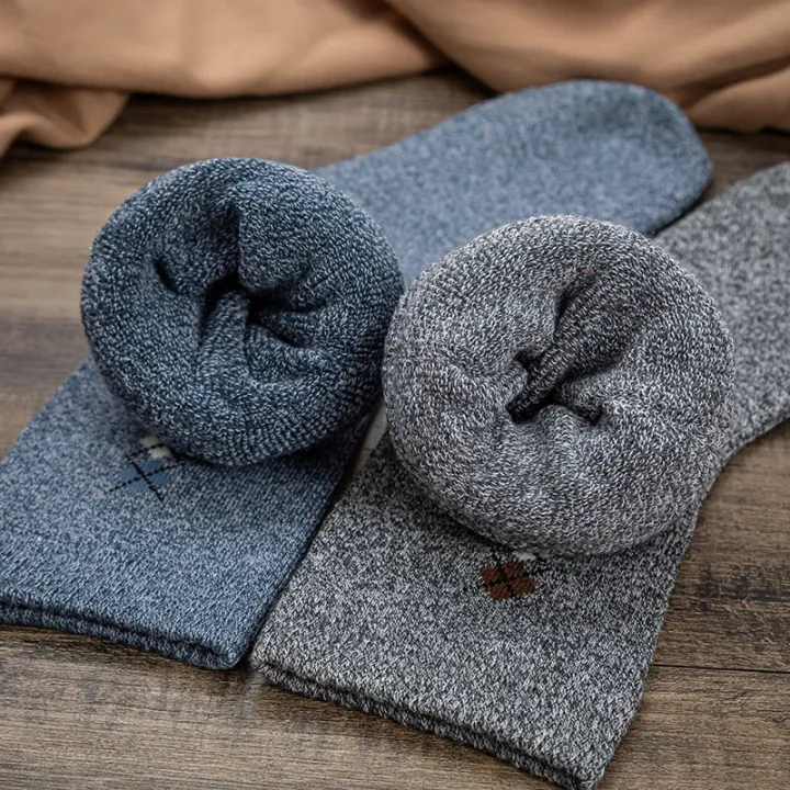 Warm%20Floor%20Fluffy%20Thermal%20Solid%20Color%20Winter%20Thick%20Socks%20For%20Men%20-%20Pack%20Of%205%20Pairs%20%7C%20Fashion%20Warm%20Winter%20Socks%20For%20Men%20-%20Image%205