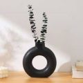 Donut Vase Black 4inch. 