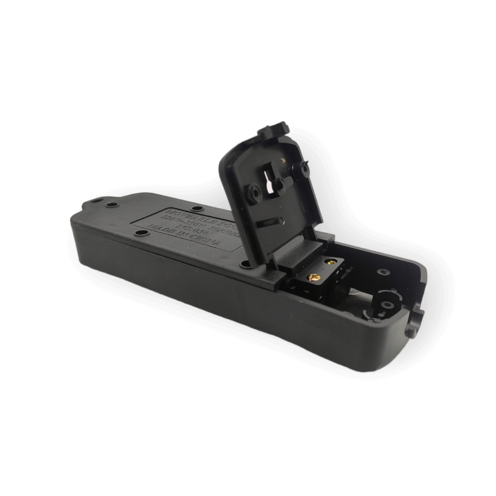 Heavy%20Duty%20Multi%20Plug%20Power%20Socket%20Multiplug%20For%20High%20Voltage%20Uses%20With%2010%20Meter%20Heavy%20Wire%20Fixed%20With%20Round%20Type%202%20Pin%20Plug%20-%20Image%204