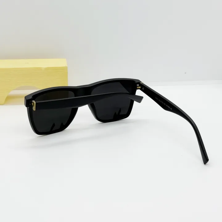 Matte%20Black%20Square%20Frame%20Casual%20Sunglasses%20For%20Men%20%7C%20Polycarbonate%20Sunglasses%20For%20Men%20%7C%20Fashion%20Accessory%20For%20Men%20-%20Image%204