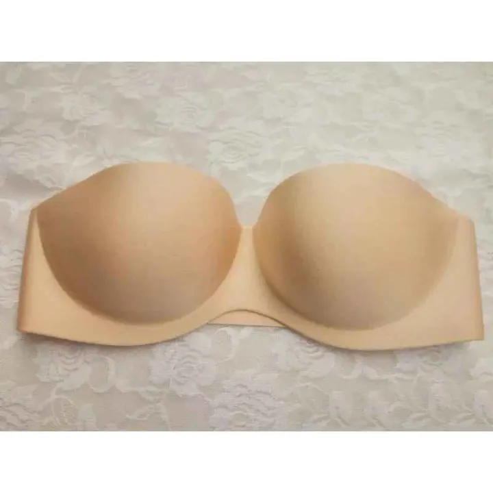 Spandex%20Strapless%20Bra%20For%20Women%20With%20Extra%20Clear%20Back%20Strap%20-%20Image%205