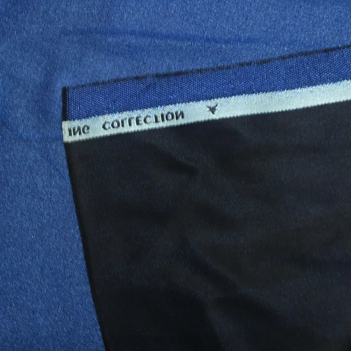 Unstitched%20Fabric%20For%20Coat%20Cloth%20For%20Men%20(3.25m)%20-%20Image%204