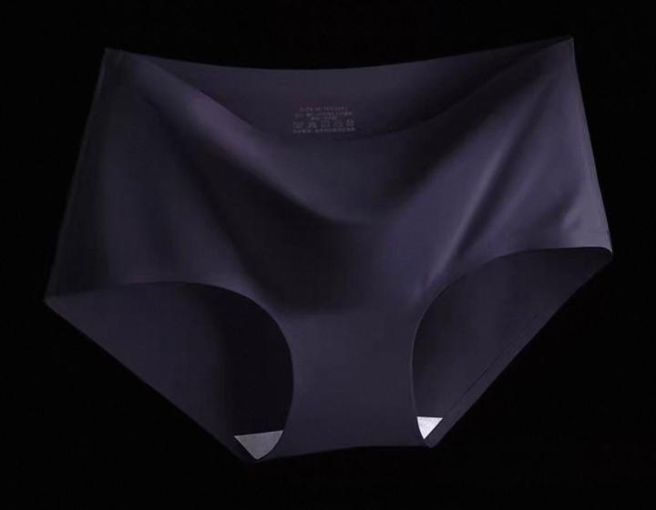 Sphinx%20Seamless%20Invisible%20Hipster%20Panty%20For%20Women%20Pack%20of%203%20%7C%20Soft%20Stretch%20Everyday%20Comfort%20Wear%20For%20Women%20-%20Image%203