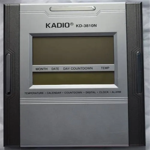 Kadio%20Digital%20Watch%20Wall%20Clocks%20Square%20shape%20-%20Image%203