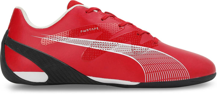 PUMA%20Ferrari%20Carbon%20Cat%20Men's%20Sneakers%20%E2%80%93%20Rosso%20Corsa/Puma%20White,%20Motorsport%20Inspired%20Lifestyle%20Shoes%20%E2%80%93%20Original%20PUMA%20Nepal%20-%20Image%203
