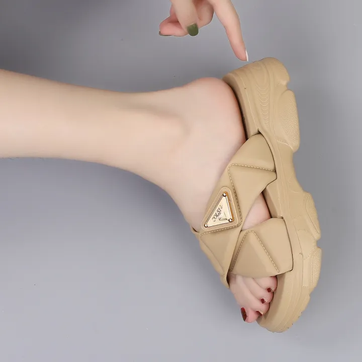 Newcomer%20Korean%20Summer%20Cross%20Design%20Thick%20Sole%20Slipper%20Sandal%20For%20Women%20-%20Cream%20%7CFashion%20Summer%20Slipper%20For%20Women%20-%20Image%202