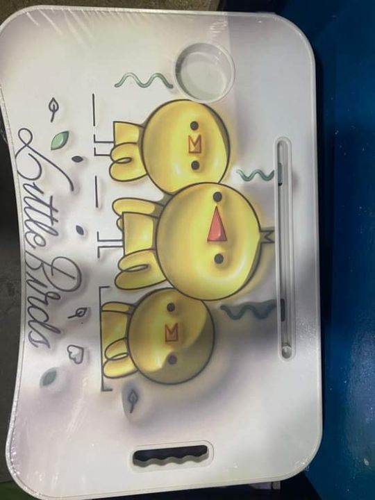 Multi%20Design%20%20Printed%20Study%20Table%20for%20Kids%20And%20Laptop%20iPad%20Table%20With%20Glass%20Holder%20-%20Image%204
