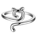 Adjustable Size Yarn Ring Cat Ears Crochet Ring Beginner Knitting Crocheting Loop Thread Wrapped Rings Tension Regulator Tool. 