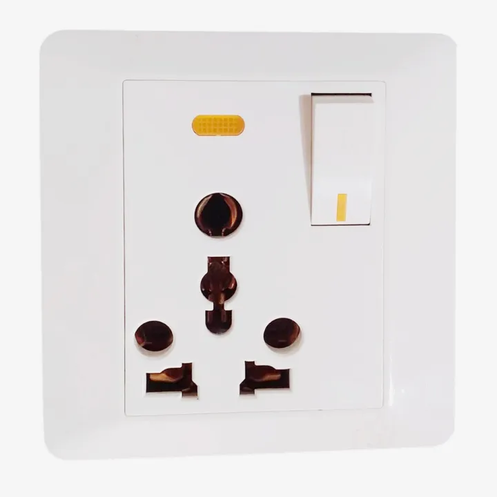 Single%20Power%20Socket%2016%20amp%20Size%203/3%20-%20Image%205