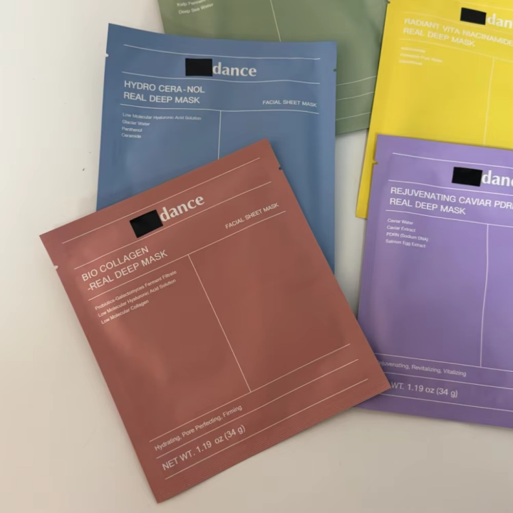 1%20piece%20Refreshing%20Sea%20Kelp%20Face%20Mask%20%E2%80%93%20Hydrating,%20Deep%20Cleansing%20&%20Skin%20Calming%20Sheet%20Mask%20-%20Image%202