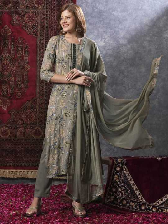 Fabdale%20Women%E2%80%99s%20Viscose%20Rayon%20Floral%20Printed%20Straight%20Kurta%20Pant%20Dupatta%20Set%20%7C%20Festive,%20Wedding%20&%20Party%20Wear%20(DVST-014)%20-%20Image%2010