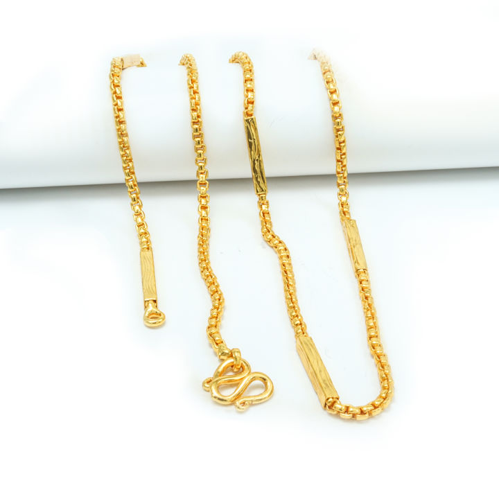 Gold%20Plated%20Spherical%20Chain%20And%20Circle%20Shaped%20Nawaratna%20Locket%20For%20Women%20-%20Image%204