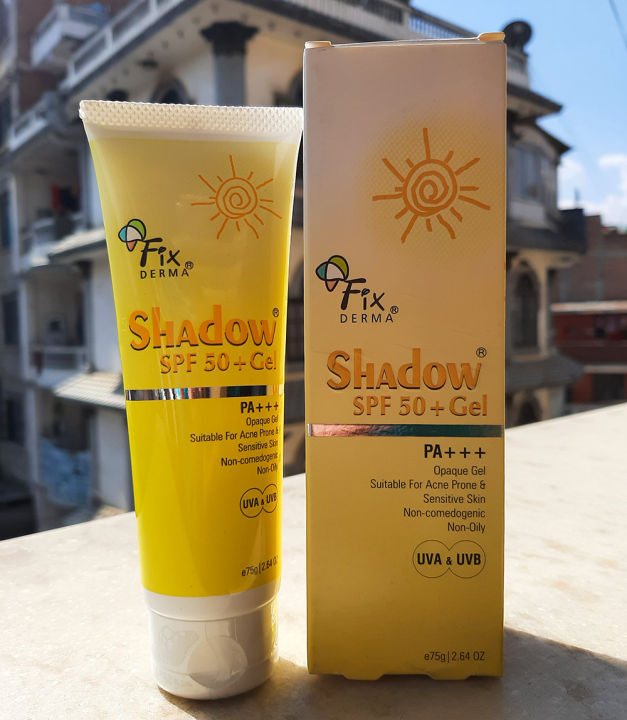 Shadow%20Sunscreen%20For%20Oily%20Skin%20SPF%2050+%20Gel%20-%20Acne%20Prone%20-%2075%20gm%20-%20Image%202