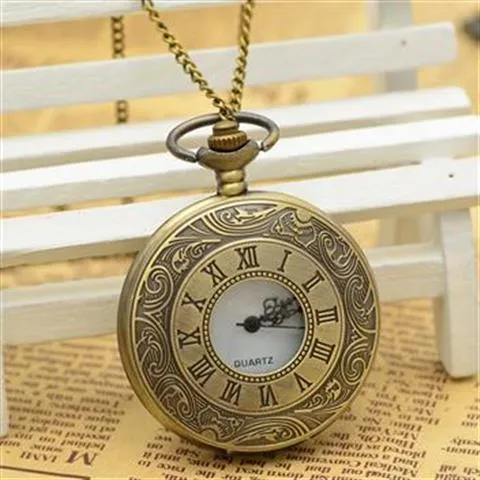 Classic%20Fashion%20Retro%20Flip%20Pocket%20Watch%20for%20Women%20with%20Roman%20Numerals,%20Couple%20Quartz%20Non-Mechanical%20Electronic%20Watch%20for%20Men%20-%20Image%202