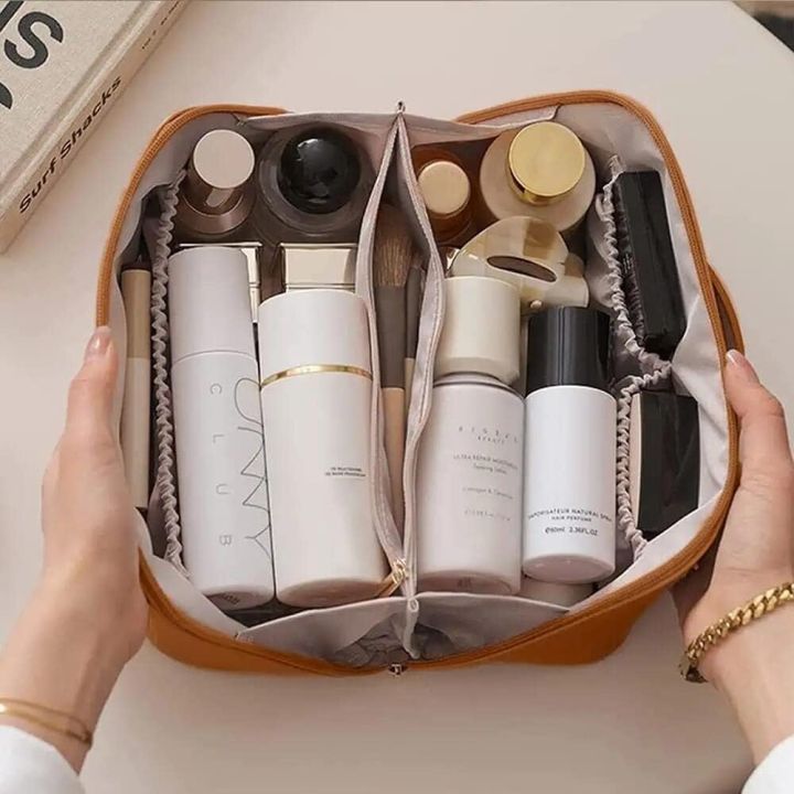 Wifu%20Travel%20and%20Makeup%20Bag%20Pouch%20PU%20Leather%20Cosmetic%20and%20Makeup%20Organizer%20-%20Image%204