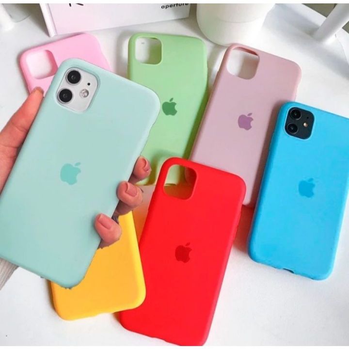 Apple%20iphone%2011%20%20Liquid%20Silicone%20Soft%20Cover%20Case%20-Microfiber%20Inside%20-%20Magsafe%20-%20Image%202