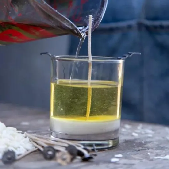 Pure%20Natural%20Soy%20Wax%20Chunks%20For%20Candle%20Making%20500gm%20-%20Image%205