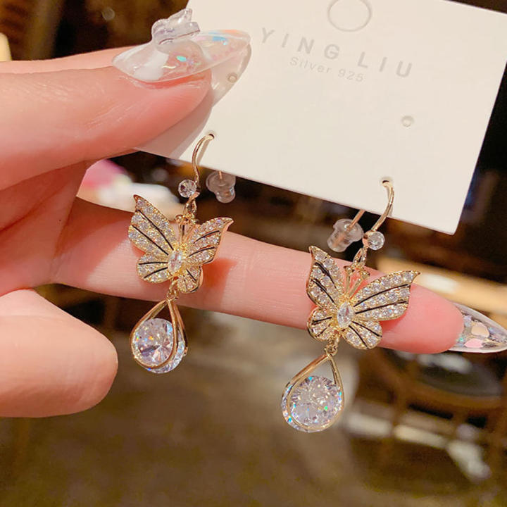 High-quality%20material%20Fashion%20earrings%20Eye-catching%20Lightweight%20Shiny%20%20earrings%20Elegant%20%20earrings%20for%20Party%20Wedding%20%20wear%20Gift%20for%20women%20Fashion%20accessory%20-%20Image%203