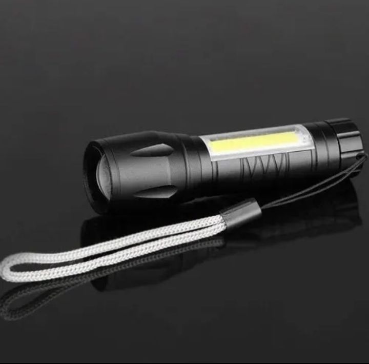 Ez%20Mini%20Rechargeable%20LED%20Tactical%20Flashlight%20Powerful%20Torch%20Mini%20Pocket%20Torchlight%20Zoomable%20Focusing%20Emergency%20Flashlight%20-%20Image%204