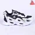 Peak Retro casual white black shoes for women EW13508E. 