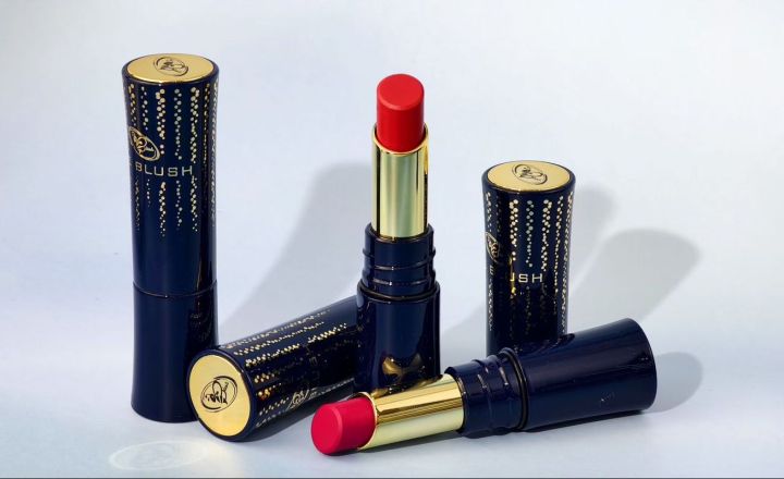 Kiss Proof Matte: 24-Hour Non-Transfer Lipstick-1 pcs