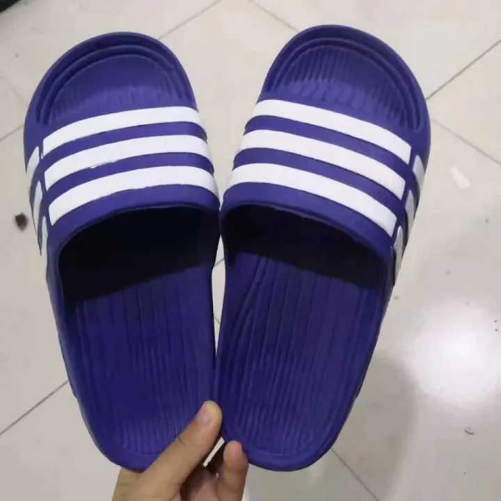 Evergreen%20House%20Slippers%20For%20Men%20-%20Image%204