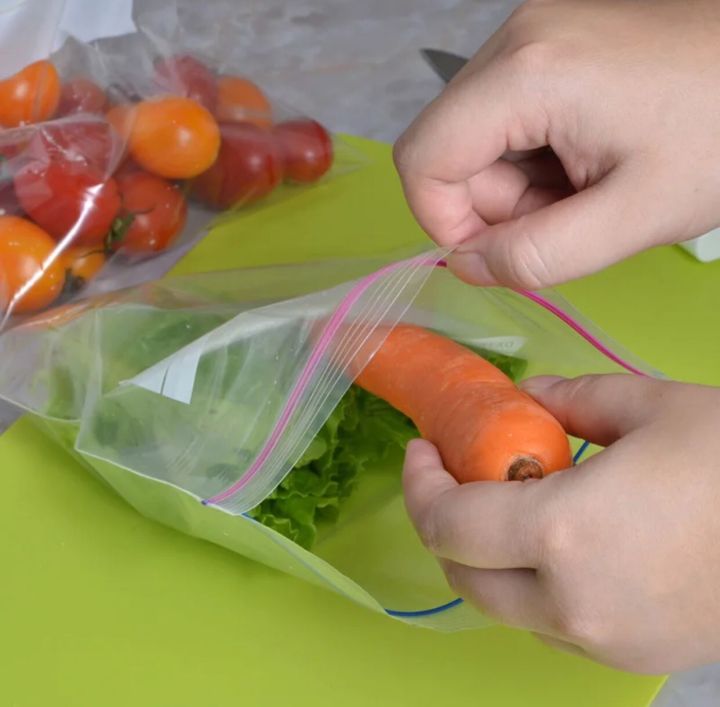 Resealable%207/9%20Inch%20Zip%20Lock%20Pouch%20Bags%20(7%20INCH%20Width%20X%209%20INCH%20Height,%2050%20Pieces,%20Transparent%20Ziplock%20-%20Image%204