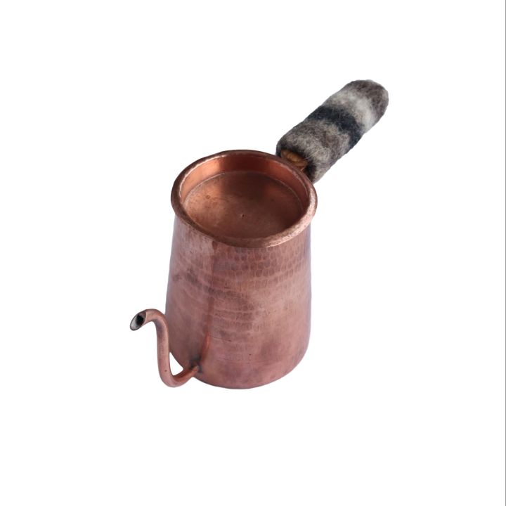 Pour%20Over%20Copper%20Kettle%20(Small)%20-%20Karma%20Coffee%20-%20Image%202